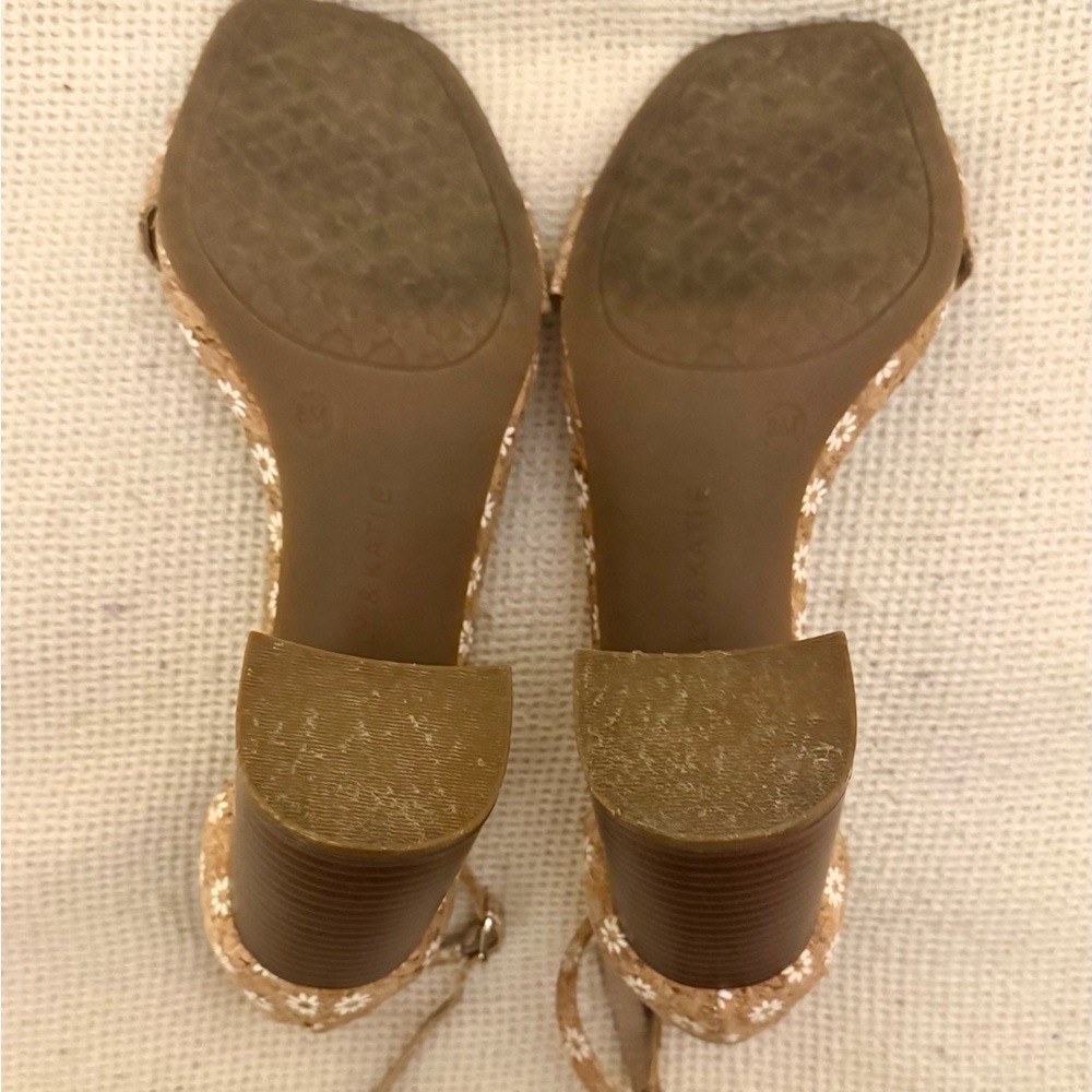 Kelly & Katie Cork Floral Women's Heels - Picture 4 of 4